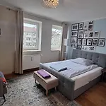Beautiful 2-bedroom In Center Munique
