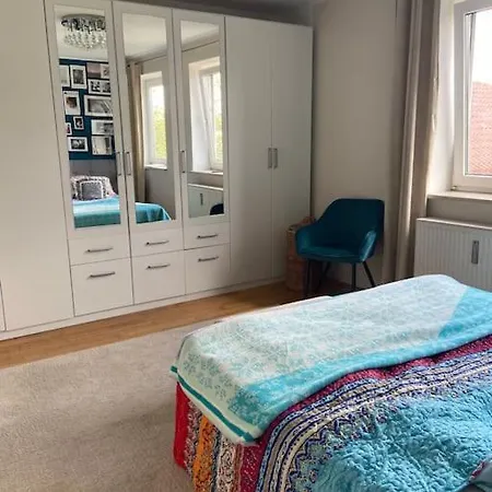 Apartment Beautiful 2-bedroom In Center