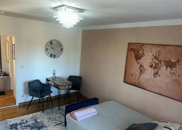 Beautiful 2-bedroom In Center * Munich
